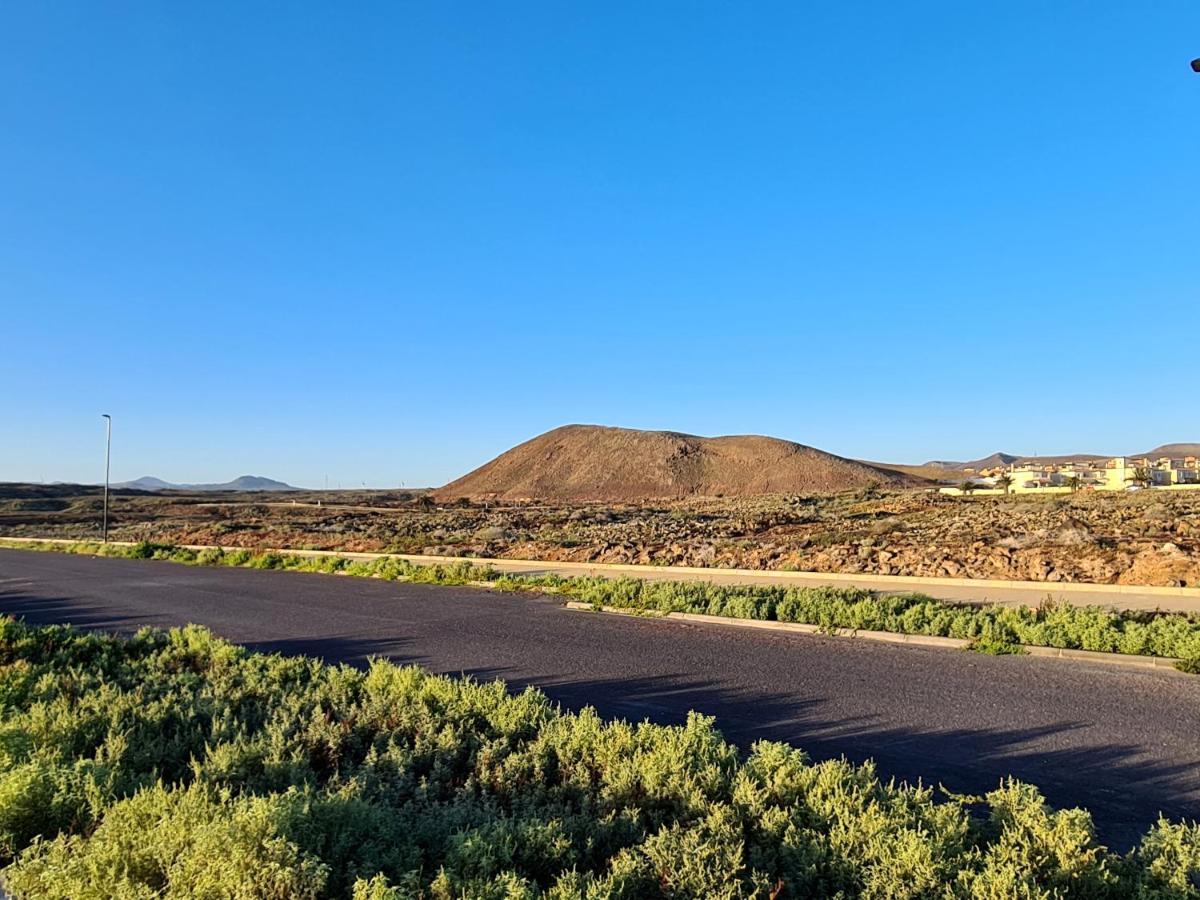 Casa Zalla 110M2, 200M2 Garden, Pool, 1Gb Wi-Fi, Private Parking Corralejo Dış mekan fotoğraf